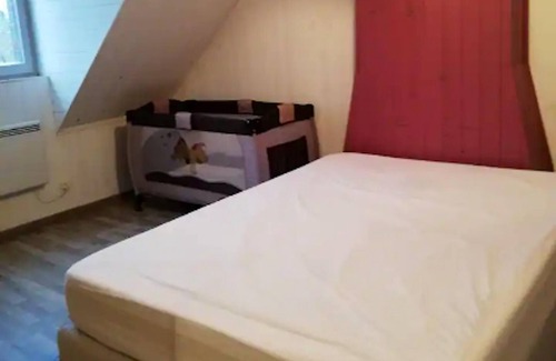 Saint-Gondon House | Homerez - Nice house for 4 ppl. with garden and terrace at Saint-Gondon