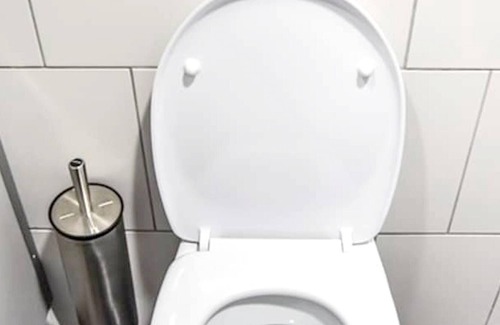 Cajarc House | Homerez - Nice house with garden and terrace & Wifi