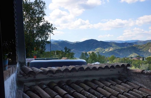 Sant'Agata Feltria Apartment | Homerez - Nice appartement for 8 ppl. with swimming-pool at Sant'Agata Feltria