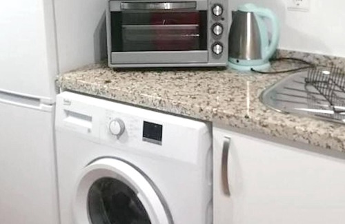 Doctor Barraquer-Grupo Renfe-Policlinico Apartment | Homerez - Nice studio for 2 ppl. at Sevilla