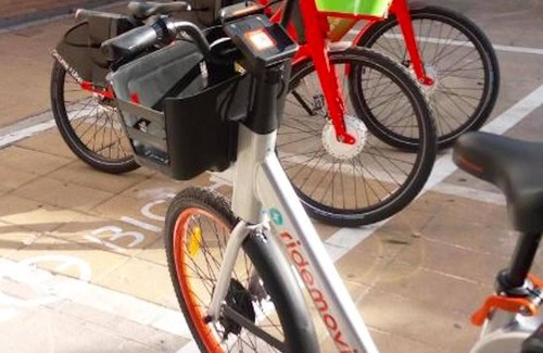 Doctor Barraquer-Grupo Renfe-Policlinico Apartment | Homerez - Nice studio for 2 ppl. at Sevilla