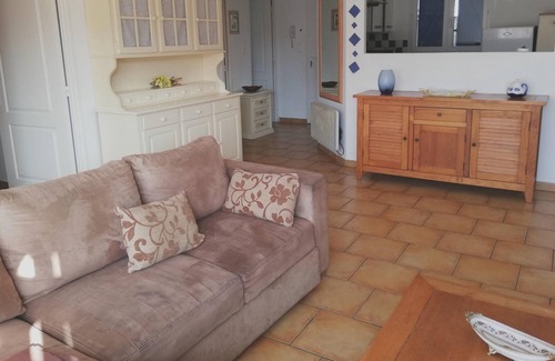 Aleria Villa | Homerez - Nice villa for 6 ppl. with swimming-pool and terrace at Aléria