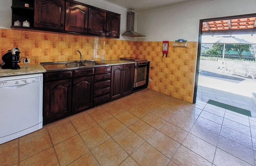 Cantanhede Villa | Homerez - Refined Villa near Catanhede with Private Pool