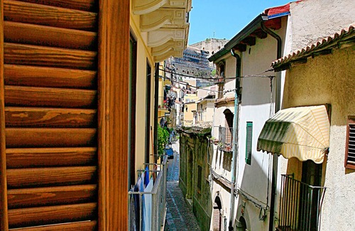 Scilla Apartment | Homerez - Spacious appartement 350 m away from the beach for 6 ppl. at Scilla
