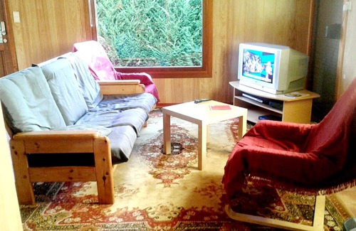 Chanly Ski Chalet | Homerez - Spacious chalet for 8 ppl. with garden and terrace at Tellin