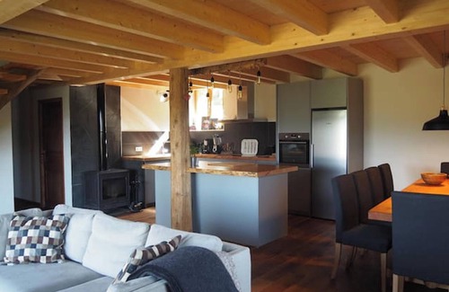 La Llagonne House | Homerez - Spacious house, La Llagonne, mountain view