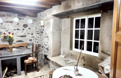 Chantada House | Homerez - Spacious house for 8 ppl. at Lugo, Galicia