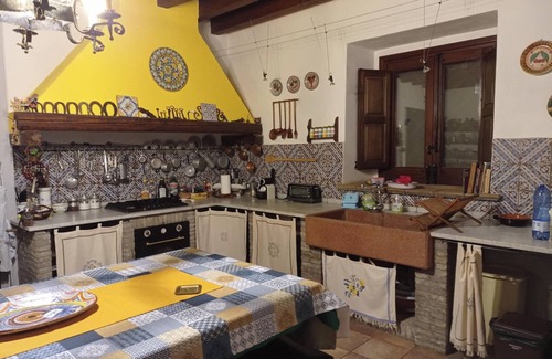 Sciacca House | Homerez - Spacious house in Sciacca, sea view