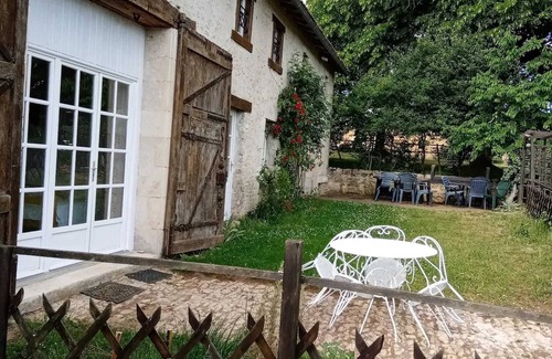 Anche House | Homerez - Spacious house near riding school