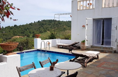 Lepreo Villa | Homerez - Spacious villa 5 km away from the beach for 8 ppl. with swimming-pool