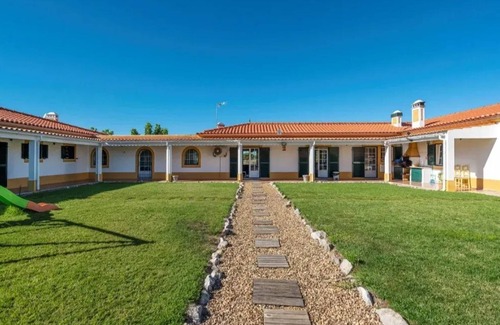 Grandola Villa | Homerez - Spacious villa with private pool in Grândola