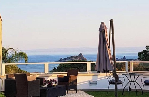 Capo Mulini Apartment | Homerez - Studio 15 km away from the beach for 2 ppl. with sea view at Acireale