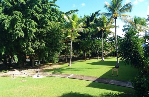 Saint-Francois Apartment | Homerez - Studio for 2 ppl. with shared pool and garden at Saint-François