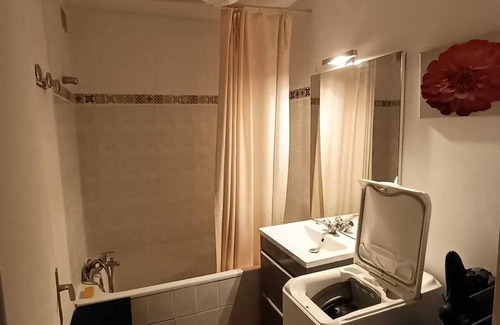 Clermont-Ferrand Apartment | Homerez - Studio in Clermont-Ferrand