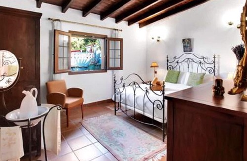 Cruz Santa Villa | Homerez - Villa 3 km away from the beach for 5 ppl. with garden at Los Realejos