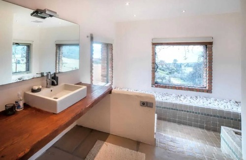 Stratoni Villa | Homerez - Villa for 13 ppl. with swimming-pool, terrace and balcony at Dhamiá