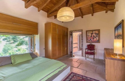Stratoni Villa | Homerez - Villa for 13 ppl. with swimming-pool, terrace and balcony at Dhamiá