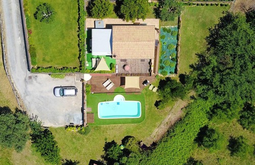 Castelplanio Villa | Homerez - Villa for 8 ppl. with swimming-pool and jacuzzi at Castelplanio