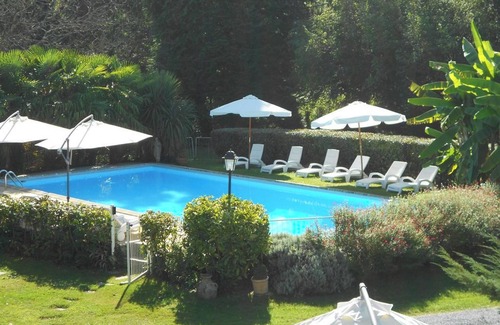 Haut-de-Bosdarros Villa | Homerez - Villa in Haut-de-Bosdarros