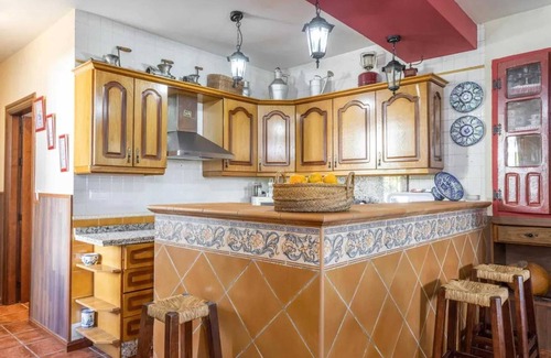 Archidona Villa | Homerez - Villa in Archidona, mountain view