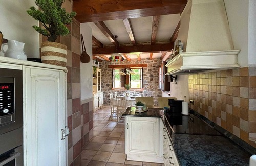 Dima Villa | Homerez - Villa in Bizkaia w/pool