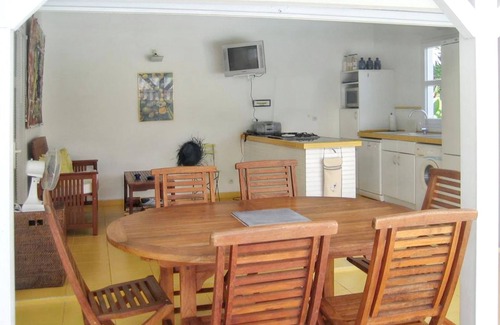 Saint-Francois Villa | Homerez - Villa in Saint-François