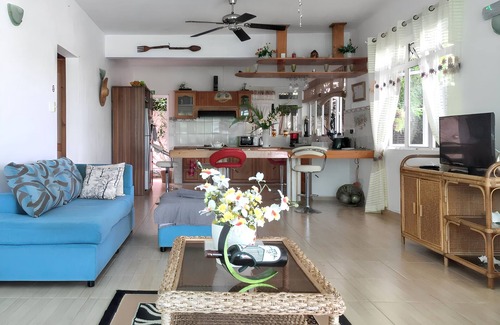 La Gaulette Villa | Homerez - Villa in La Gaulette
