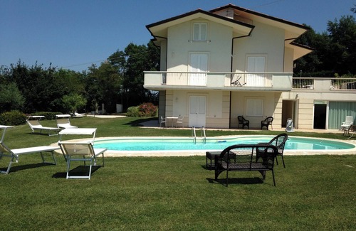 Montelabbate Villa | Homerez - Villa in Montelabbate