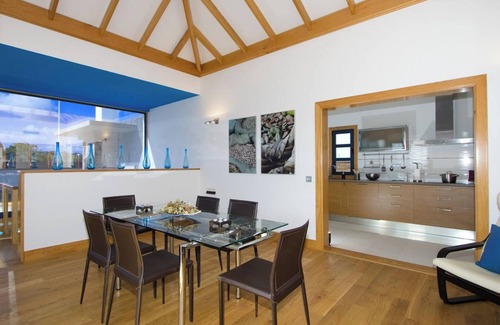 Playa Blanca Villa | Homerez - Villa in Playa Blanca