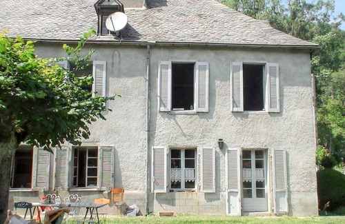 Augirein House | Homerez - Warm family house in Augirein with large garden.