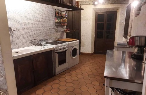 Greolieres House | Homerez - Welcoming House in Gréolières with Fireplace