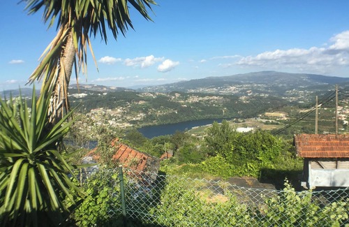 Penafiel Villa | Homerez - Welcoming villa near Penafiel with pool