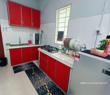 Bayas House | HOMESTAY 1 LANGKAWI GEOPARK 3 BEDROOMS & 3 BATHROOM