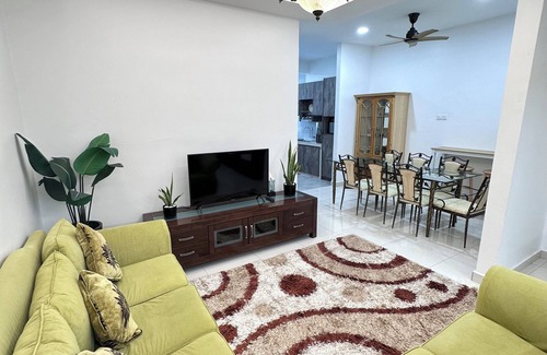 Shah Alam House | Homestay 7-12pax In Shah Alam