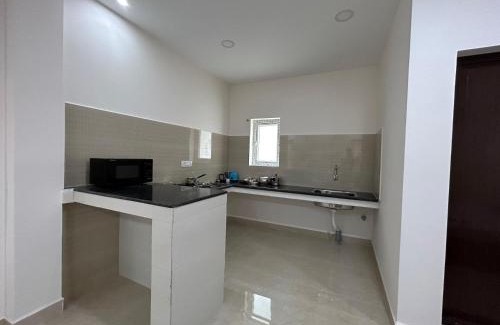 Pallavaram Villa | HOMESTAY - AC 1 BHK STUDIO NEAR AlRPORT