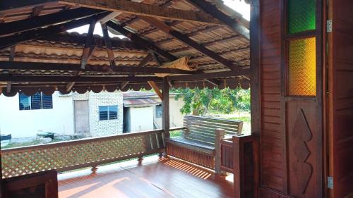 Kampung Pondok House | HOMESTAY ANAK SYURGA AMzAR MALAY ONLY