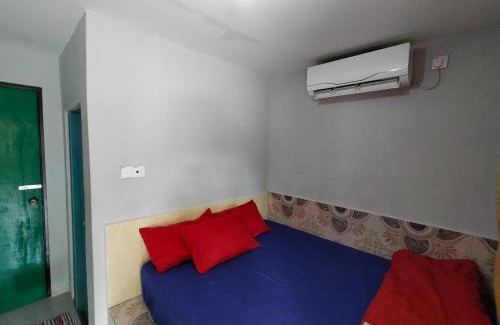 Kuala Rompin House | Homestay/Bilik Teluk Gading