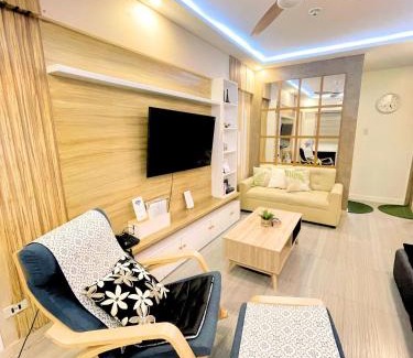 Bacoor City Apartment | Homestay by ViJiTa 2bedroom condo