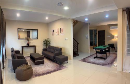 Kuching House | Homestay - Casa Qhatalia - 10 Pax