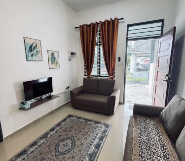 Kampung Tanjung Mas House | Homestay CikguMa 1 - WiFi