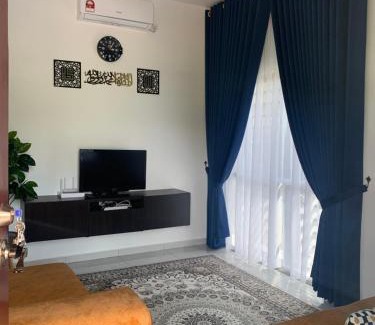Teluk Intan Apartment | HOMeSTAY DAMIA - Islam Homestay Only