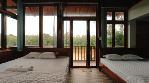 Quan Tom Bed & Breakfast | Homestay Dat Viet