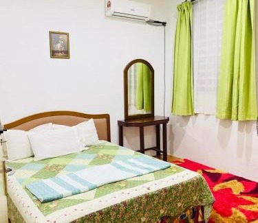 Kepala Batas House | HOMESTAY DSENJA