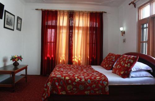 Nagin Bagh House | Homestay Hospitality home
