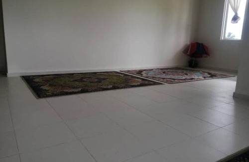 Peringat House | Homestay Insan