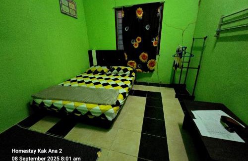 Pasir Puteh House | Homestay Kak Ana