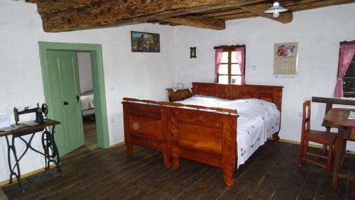 Tisina Apartment | Homestay Kapl