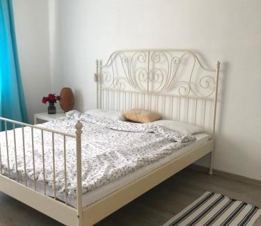 Perechin House | Homestay Khomenko