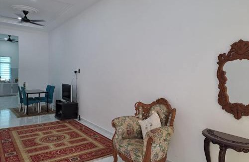 Kampung Serdang Baru House | Homestay Legasi Haji Ali