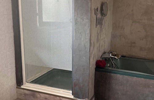 Paroisse Notre-Dame Bed & Breakfast | Homestay near train station